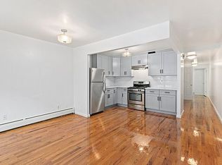 209 W 123rd St #1, New York, NY 10027