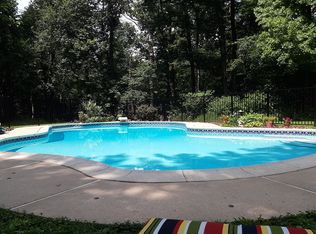 520 School Rd, Lincoln University, PA 19352