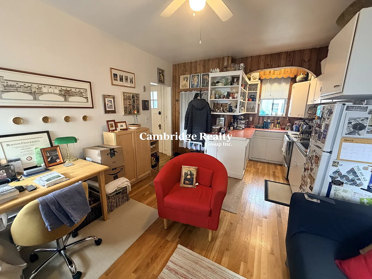 Building Photo - 27 Meacham Rd #1-R
