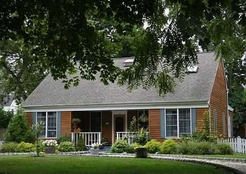1st image of 50 Edwards Ave