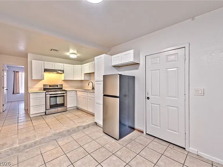 3912 Torsby Pl #NA — Photo 3