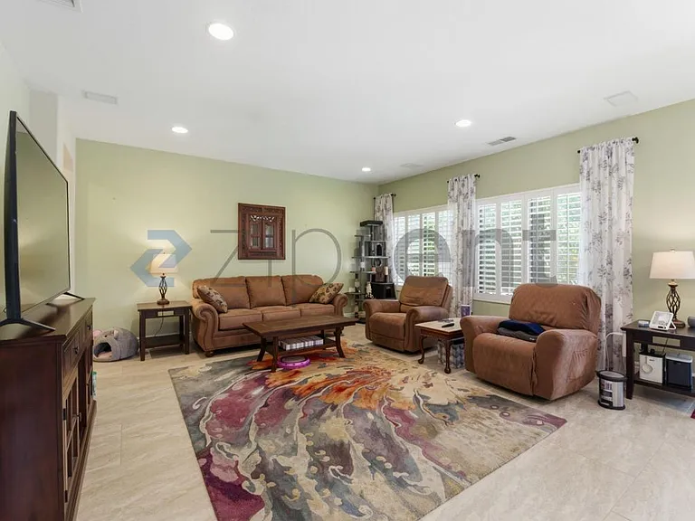 26001 W Tonopah Dr — Photo 13