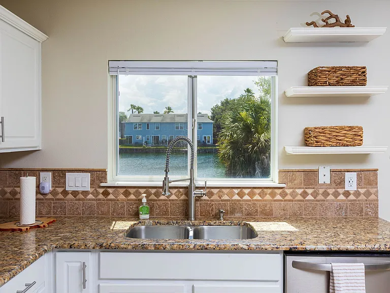 58 Islander Cir — Photo 13