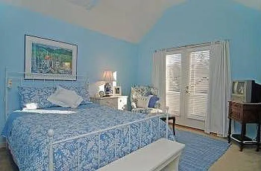Master Bedroom white paint