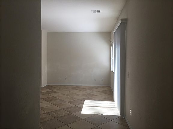 4th image of 9160 Tudor Park Pl
