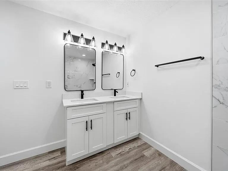 17180 Drayton Ln — Photo 18