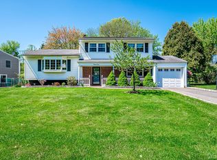 27 Annette Dr, Edison, NJ 08820