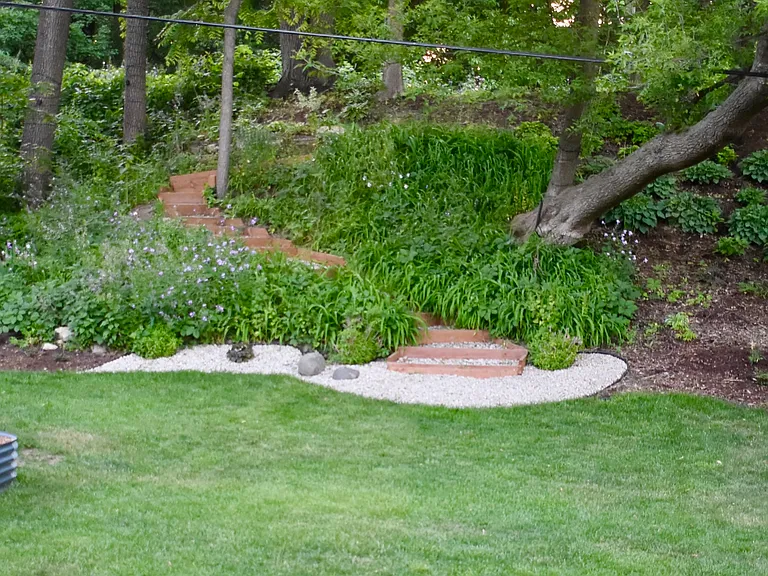 3102 Gregory St — Photo 30