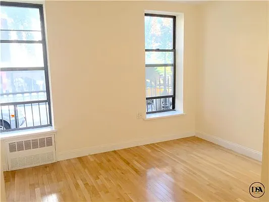 Rented by DSA Realty | media 32