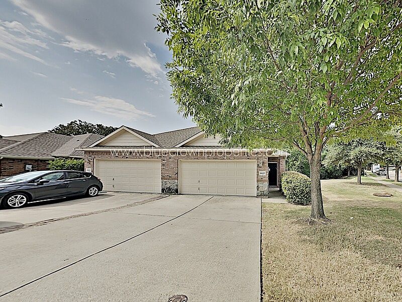 1st image of 1427 Piedmont Dr