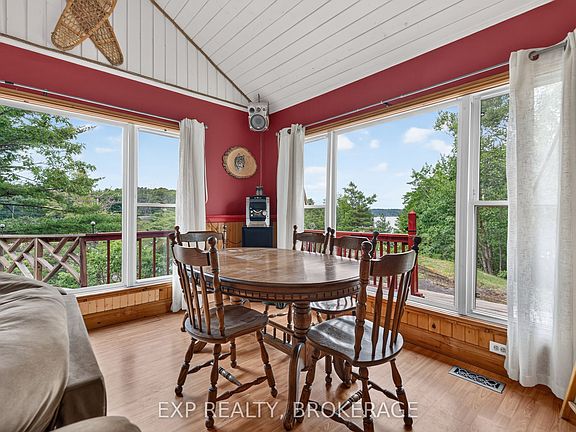 2nd image of 1058 Perry Rd