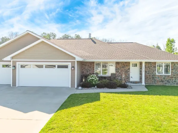 2900 Sussex Rd, Green Bay, WI 54311