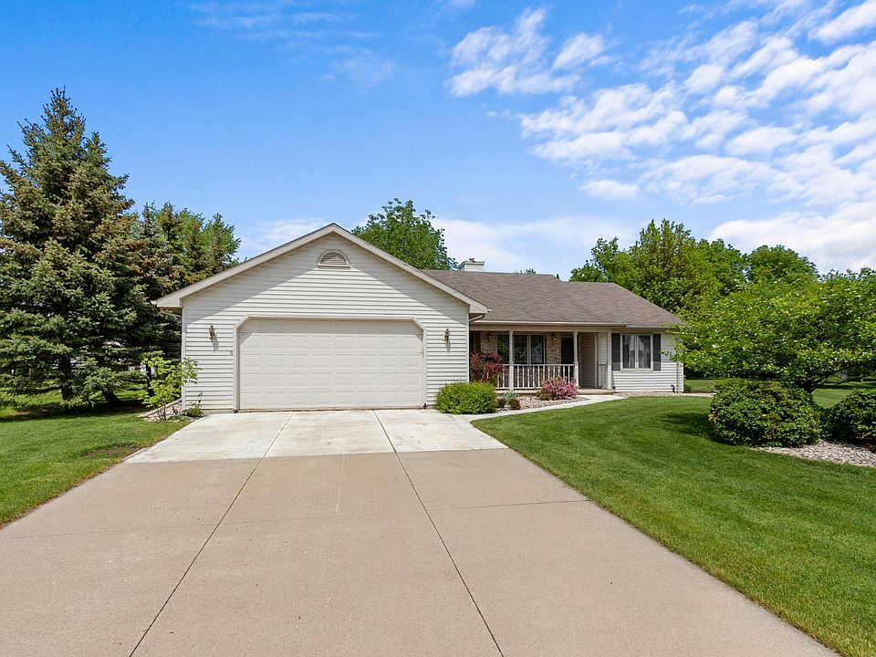 1st image of 1617 Meadowbreeze Cir