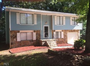 644 Overlook Ct, Jonesboro, GA