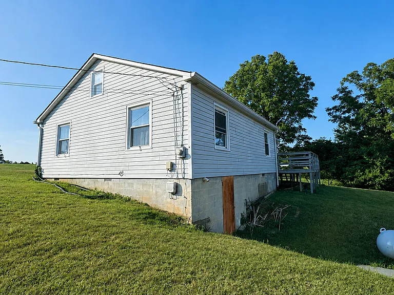 2029 Boone Trl — Photo 4