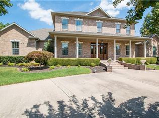 39 W Buckingham Dr, Rogers, AR 72758
