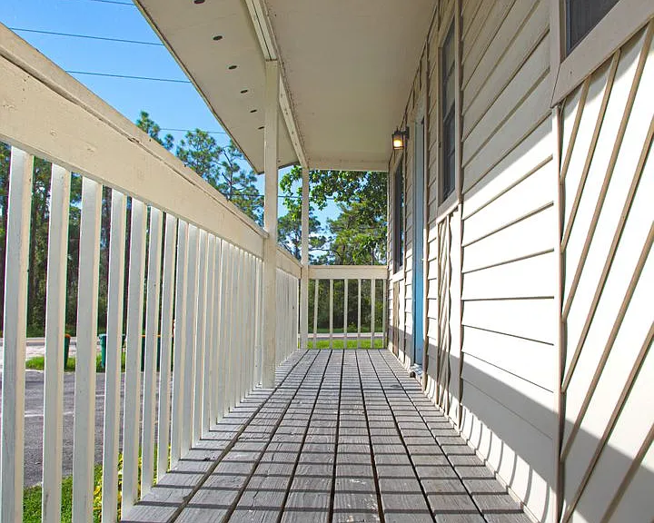 2445 Thomasson Dr — Photo 22