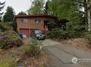 3263 N 103rd St, Seattle, WA 98125