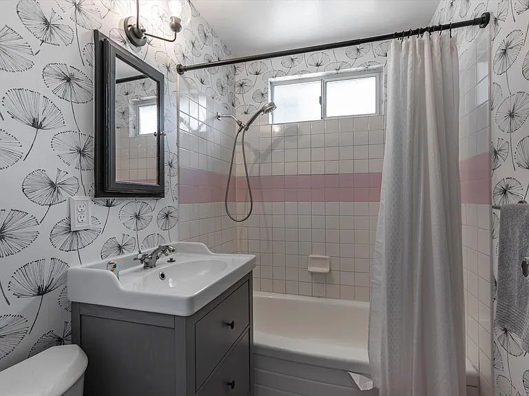 59 Mulberry Ln — Photo 23
