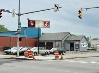 102 Brown St, Rochester, NY 14608