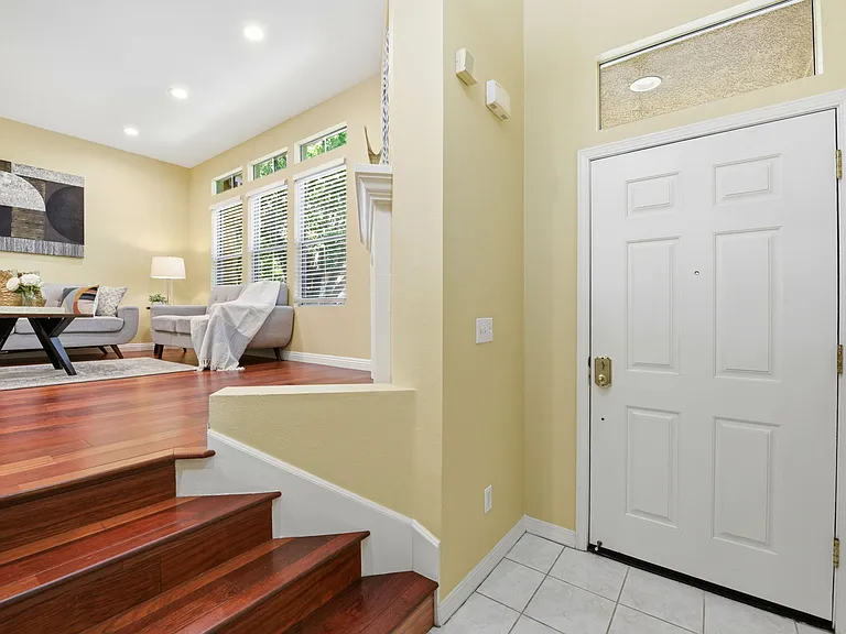 3488 Hart Cmn — Photo 4