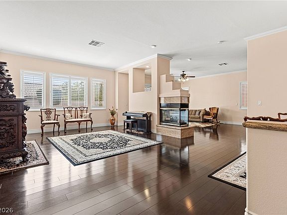5th image of 10601 Adamsong Ave