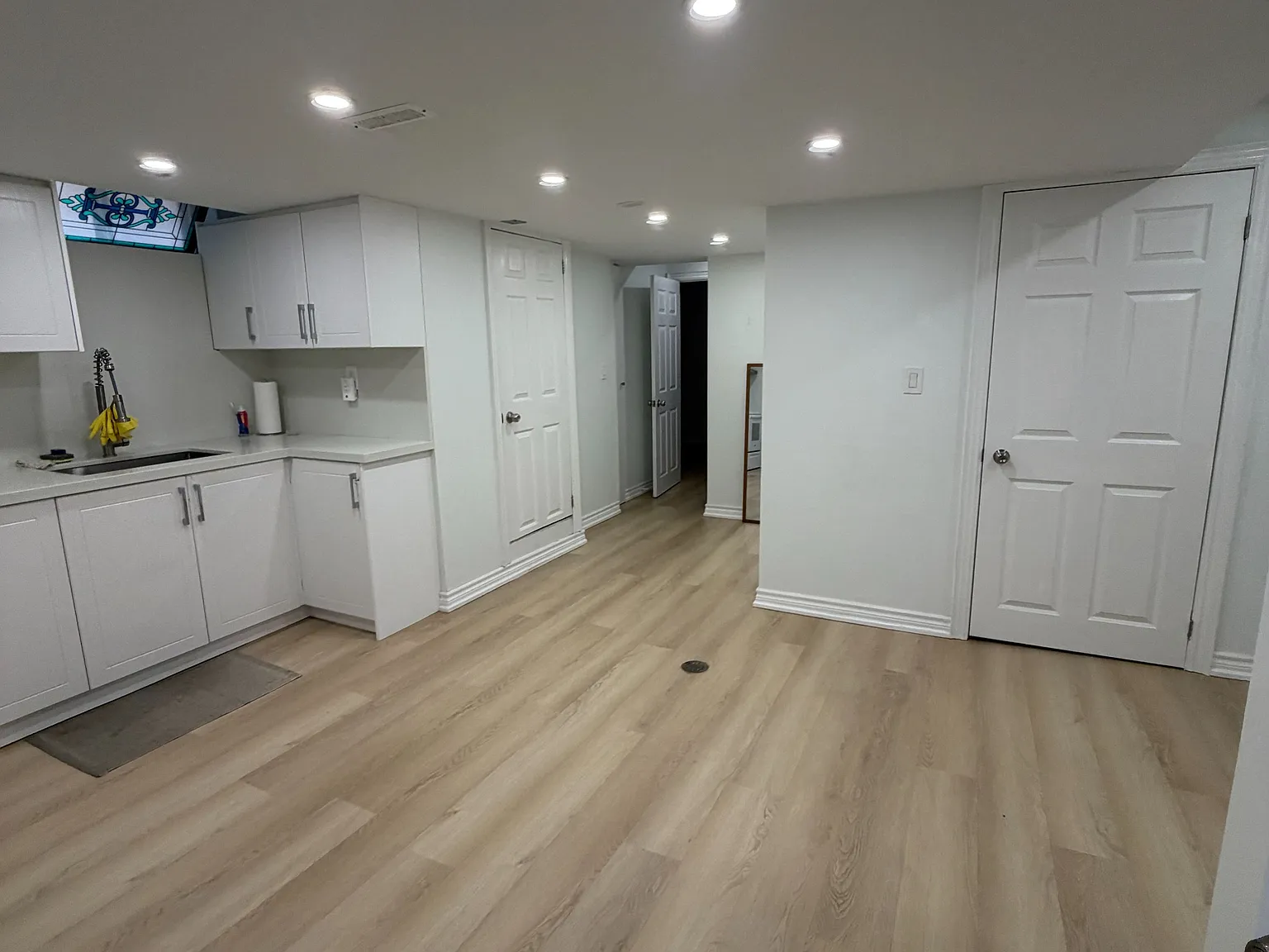 2 bed, $1,800 — Photo 2