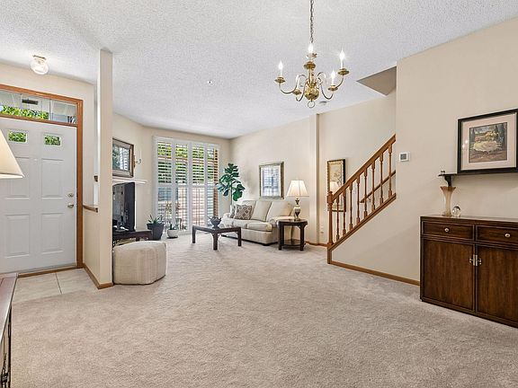 2nd image of 17904 Cobblestone Way #37