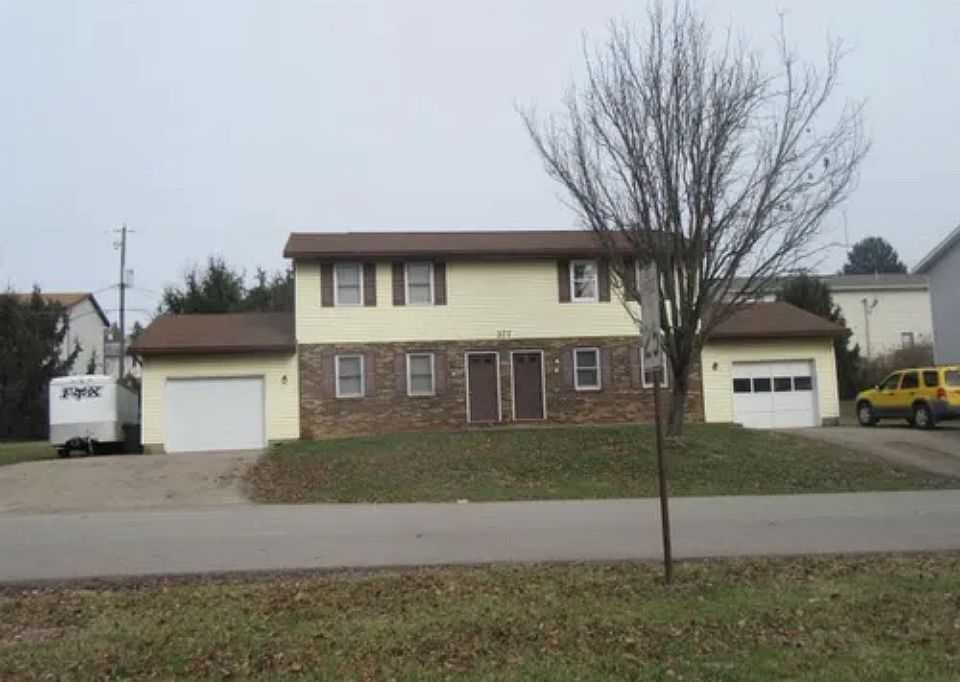 1st image of 379 Johnathan Ln #B