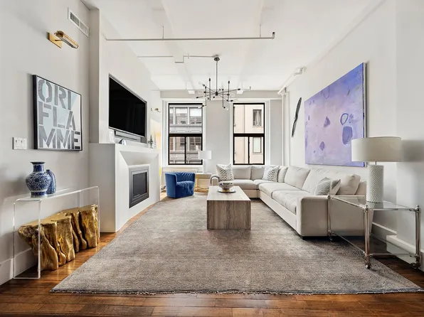 129 22nd St #5A, Manhattan, NY 10011