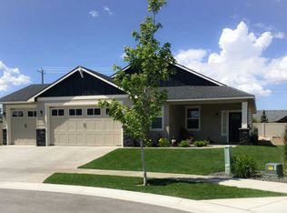 7155 N Bergson Dr, Coeur D Alene, ID 83815