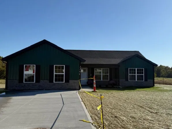 126 Creek View St, Cynthiana, KY 41031