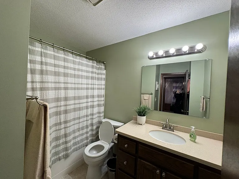 4285 Evergreen Dr — Photo 9