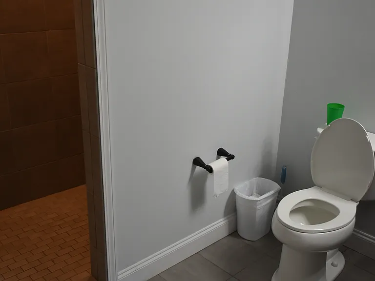 533 Oak Brook Dr — Photo 34