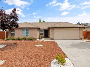213 E Wren Ave, Visalia, CA 93291