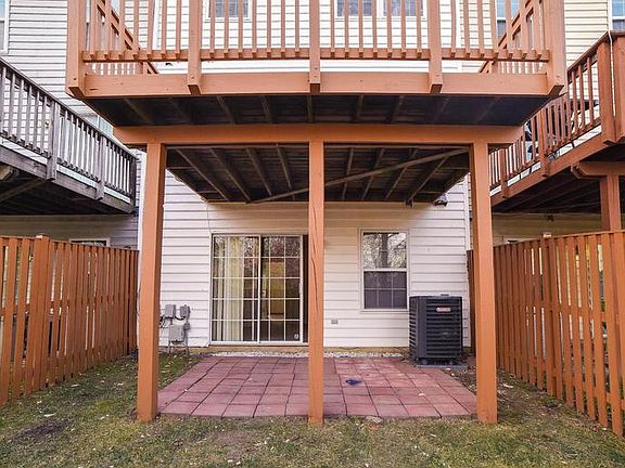 4th image of 11844 Edmont Pl