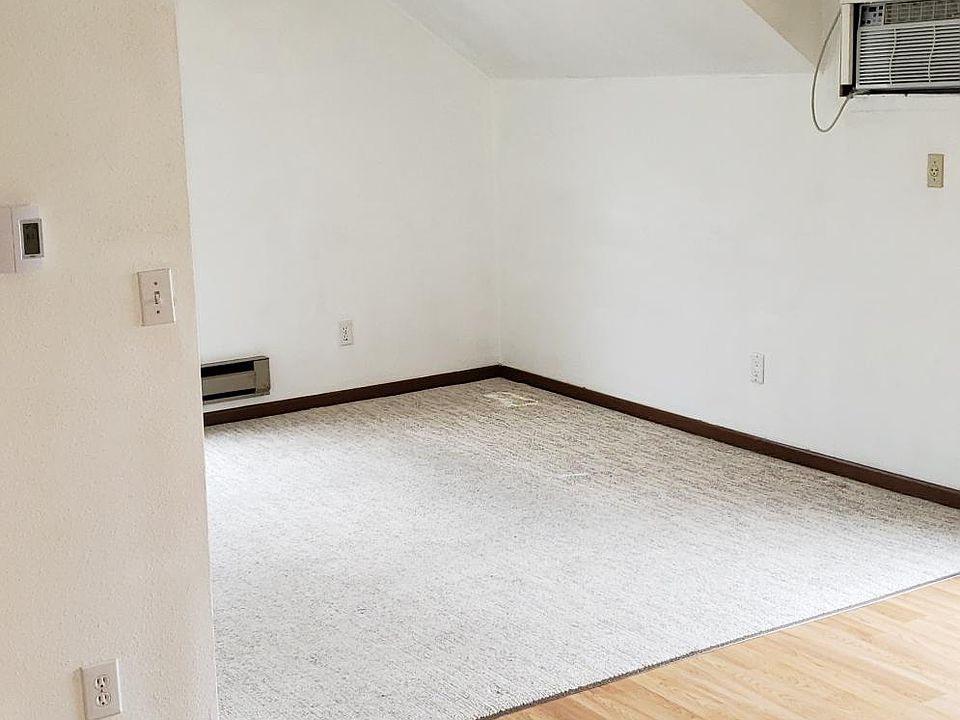 2nd image of 4101 70th St