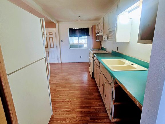 3rd image of 13 Gonzales Rd