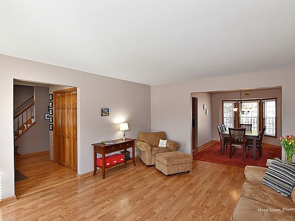 5th image of 947 Whittington Dr