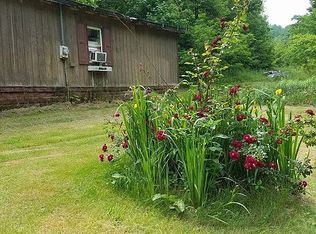 1477 Fly Branch Rd, Vanceburg, KY 41179