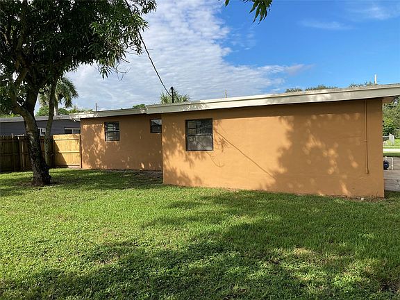 2nd image of 540 NW 30th Terrace