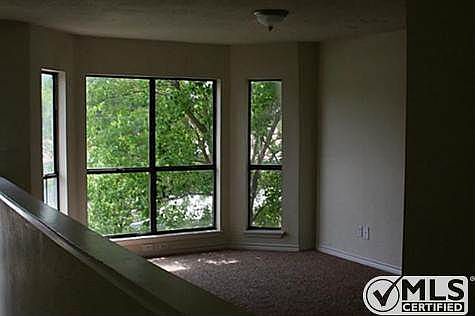 1st image of 1538 Barbara Dr