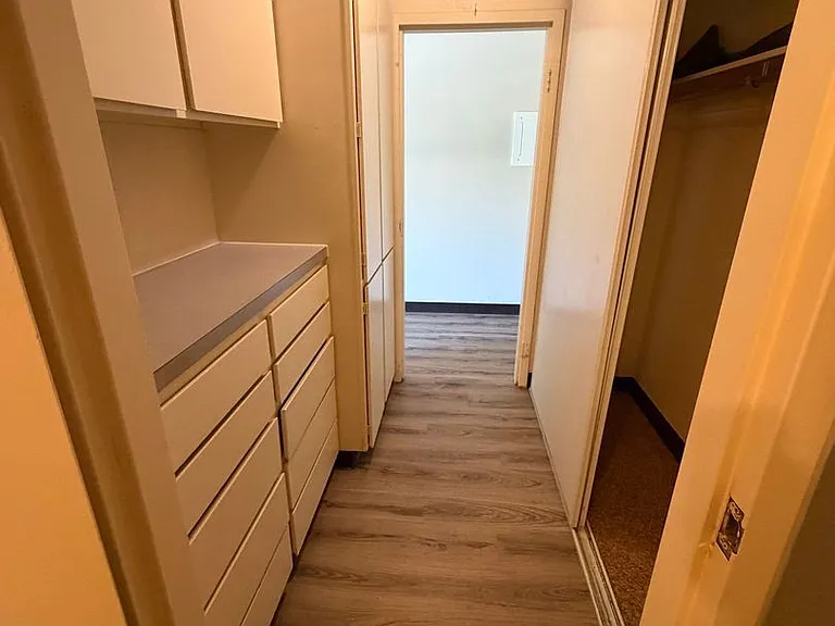 1313 Lincoln St #304 — Photo 9