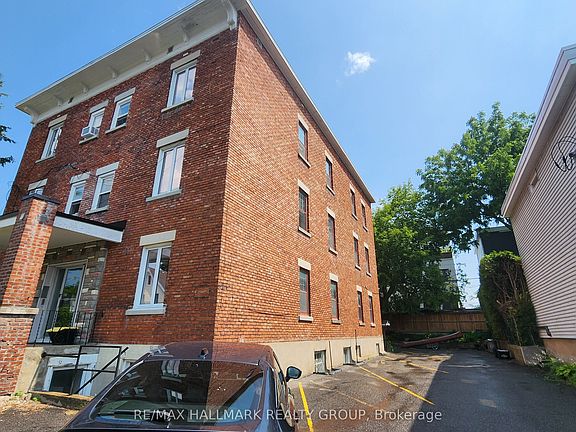 4th image of 125 Glenora St #3