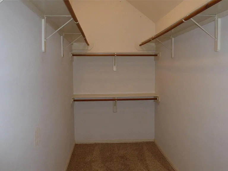 4823 Cypress Spring Dr — Photo 19