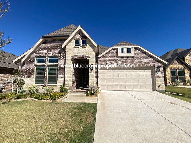 1st image of 2012 Hickory Chase Ln