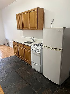 2nd image of 537 W 49th St #11