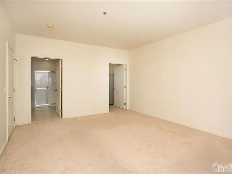 2224 Edward Stec Blvd — Photo 15