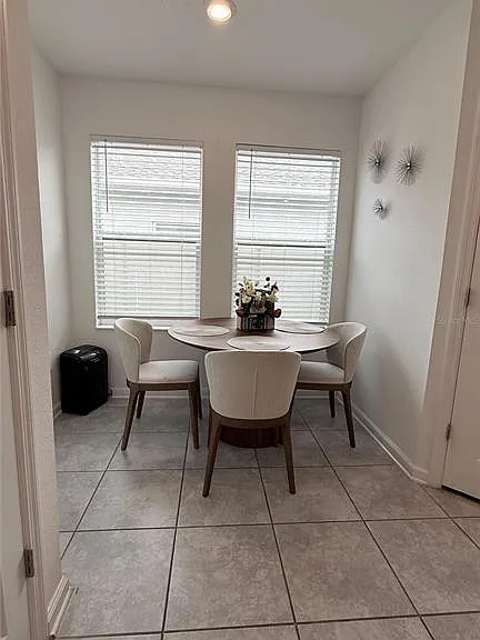 225 Lawson Ave — Photo 6