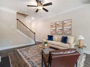 1526 Burberry Aly, Marietta, GA 30008